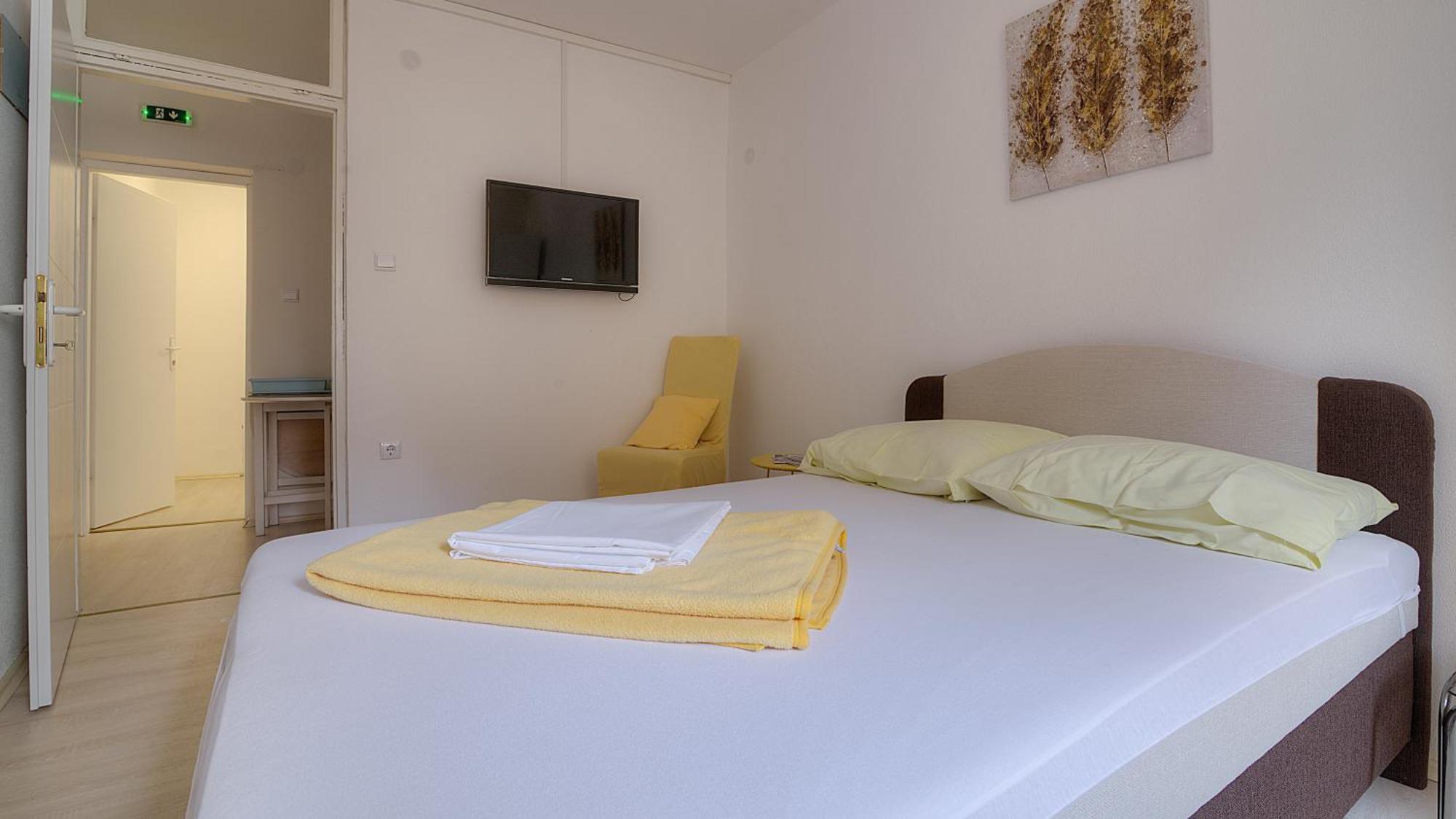 Apartments & Rooms Josephine Senj  Zewnętrze zdjęcie